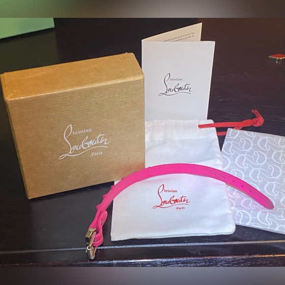 Auth Christian Louboutin pink bracelet with silver hardware full inclusion - Picture 4 of 10